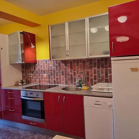 Apartments Jelena Peroj Eksteriør bilde